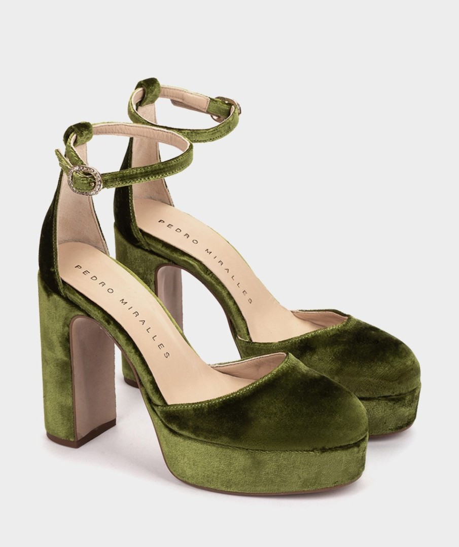 Calzado Pedro Miralles | Sandalias De Tacon Con Plataforma Fabricadas En Terciopelo De Color Verde Velvet Musgo